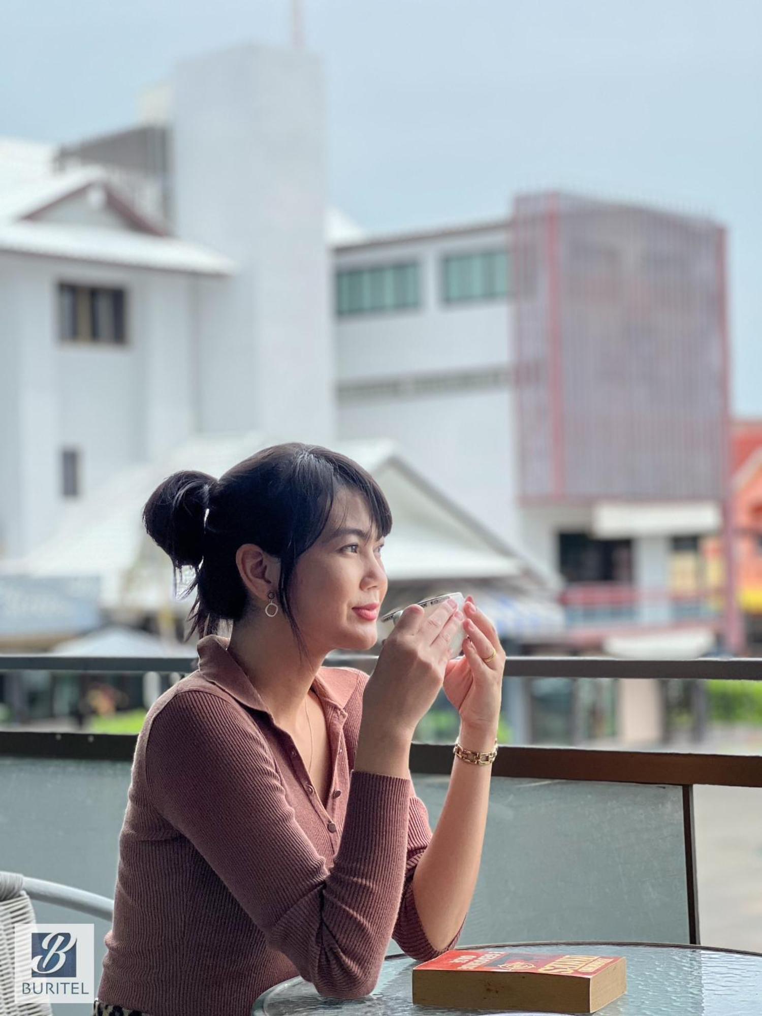 Buritel Hotel Buriram Exterior foto